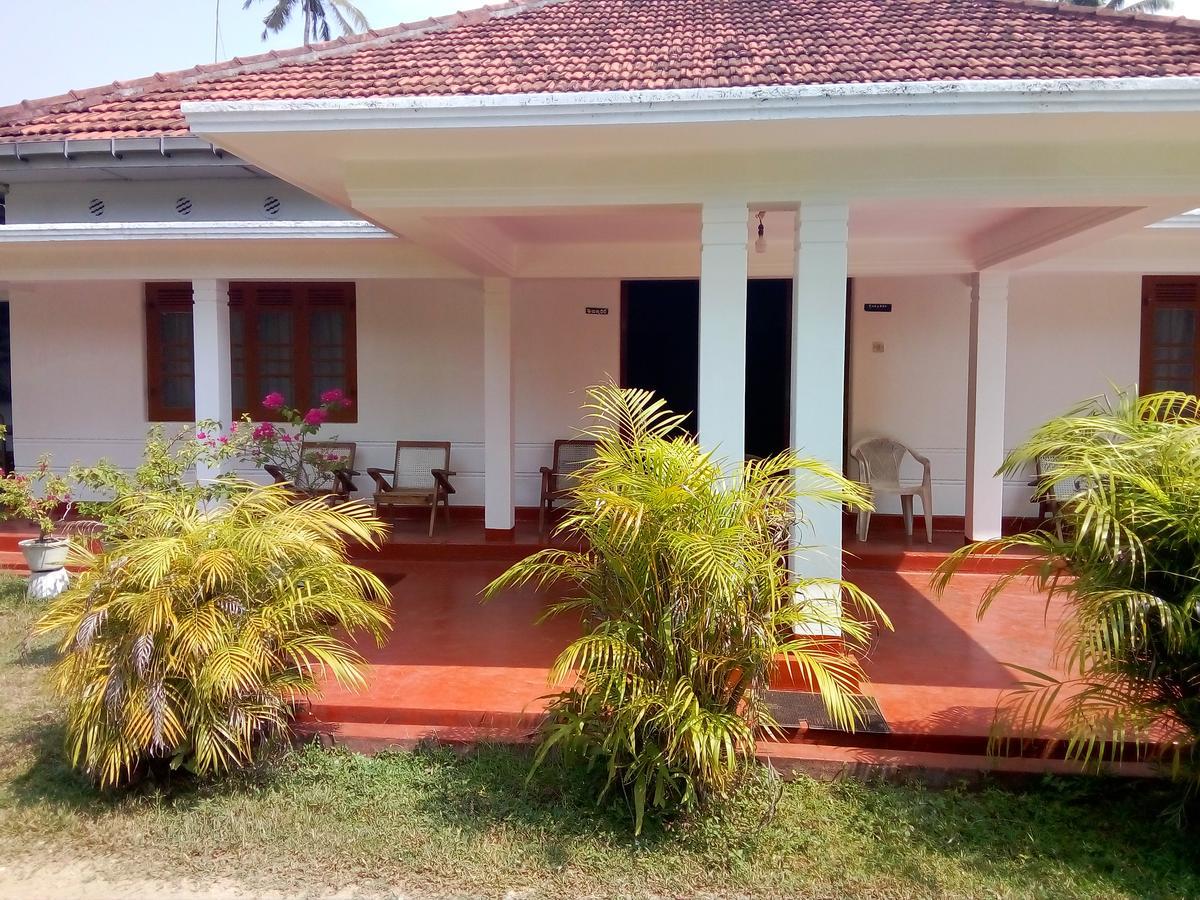 Ocean Edge Villa Midigama East Exteriér fotografie